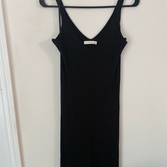 Love Culture Dresses & Skirts - Black dress never worn before ! size small